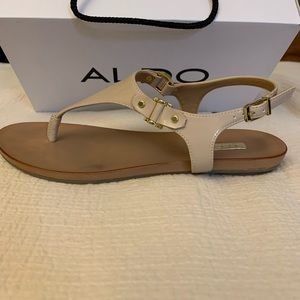 Aldo Sandals